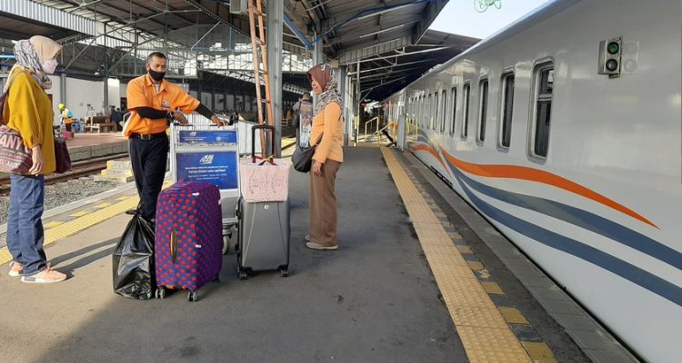 Jadwal Kereta Api di Semarang Terupdate